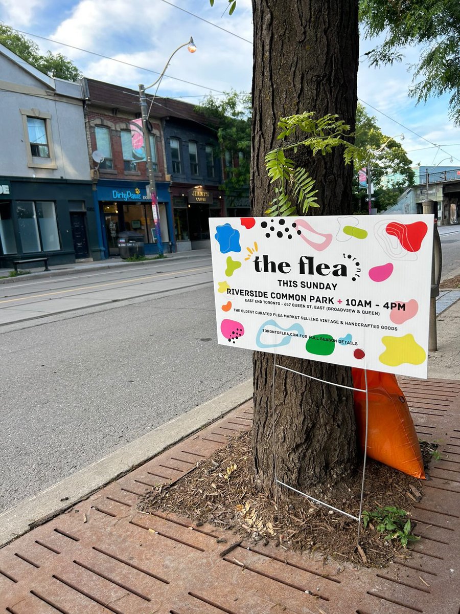 Don’t miss it! <a href="/torontoflea/">Toronto Flea</a> is on today at the #RiversideCommon from 10-4pm.

Head to link in bio for more info on our Riverside C’mon events this summer

#riversideto #torontodotcom #torontoforyou