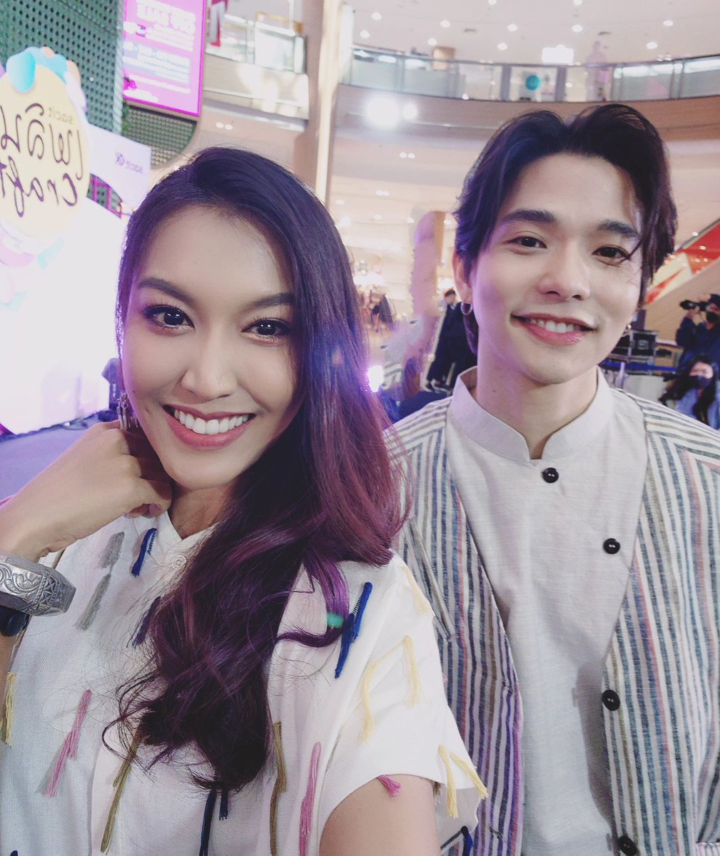 loveleethys's tweet photo. #Repost @most_most9
หน้าเค้าครึ่งเดียวของหน้าฉัน ไม่เกินจริงค่ะ 55555 
น่ารักเน้อ ตะเล็กตะน้อย 😁😁
#ลีฐานัฐพ์
#Lee_Thanat 
 #famousinfinityorganizer🙏
 #Sacit #GrandOpening #CraftatFirstCrush #MostEmcee🎤 https://t.co/Qqb6XdXkib