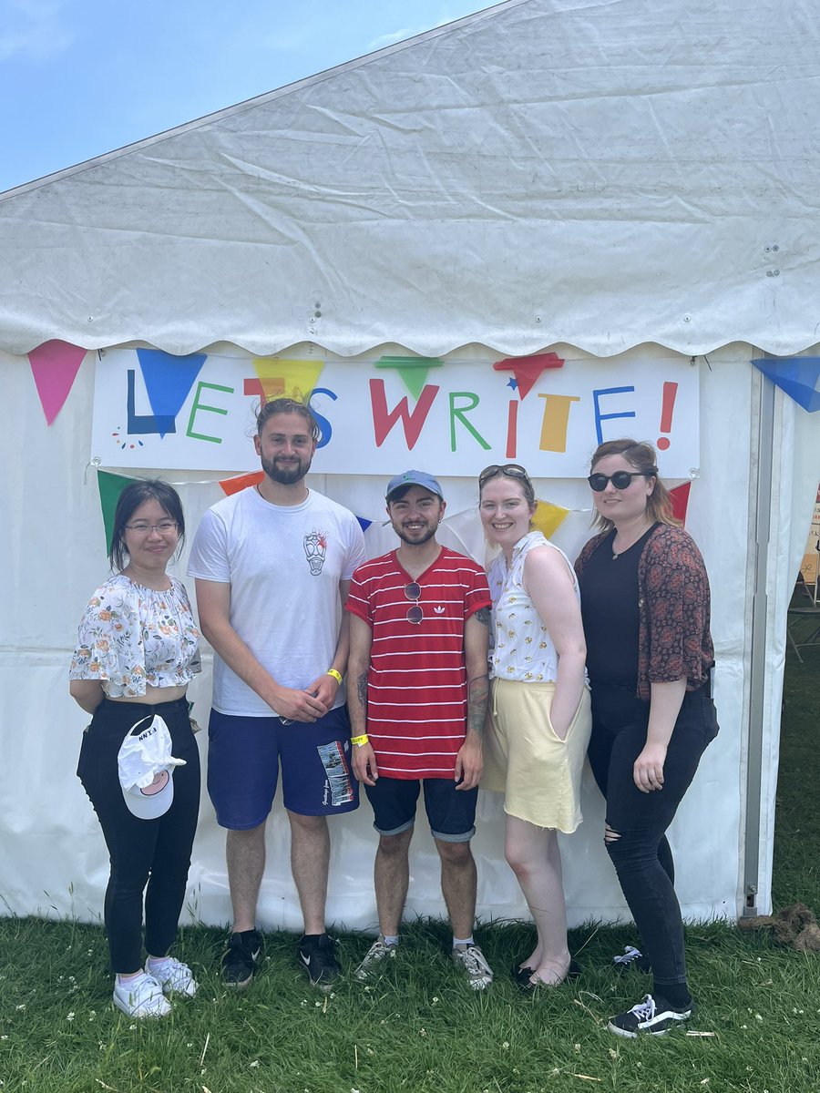 We stopped by to see our very own awesome <a href="/UniOfHull/">University of Hull</a> <a href="/HullEnglish/">HullEnglish</a> <a href="/UniWriting/">Hull Uni Alumni English & Creative Writing</a> team at the #BIGMALARKEY for some creative writing fun! 👏👏