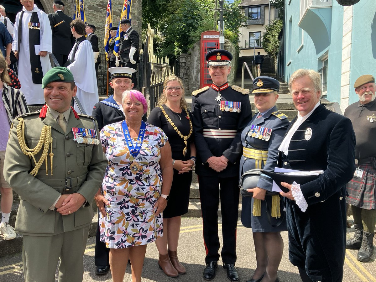 Brigadier Jock Fraser Royal Marines tweet media