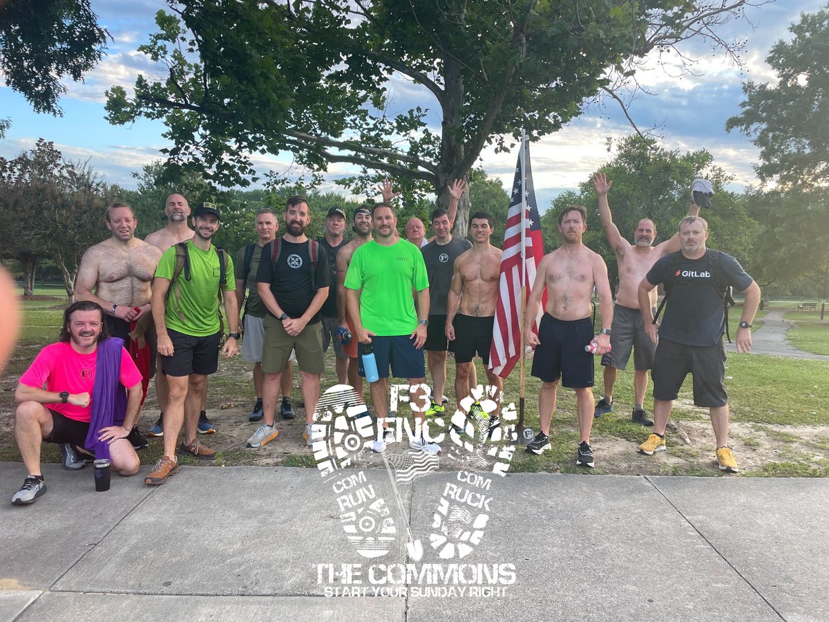 17 #f3enc PAX ran or rucked at #thecommons. Great morning and conversation @ #qsource in #thepenthouse! Happy Sunday folks!  #f3nation #f3counts