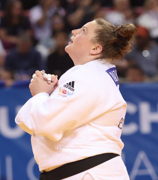 Bir gurur verici madalya daha:  Moğolistan Grand Slam judo turnuvasında İsraelli Raz Hershko gumus madalya kazandı. Israel judosu son donemde basaridan basariya kosuyor, tarihi rekorlar kiriyor.