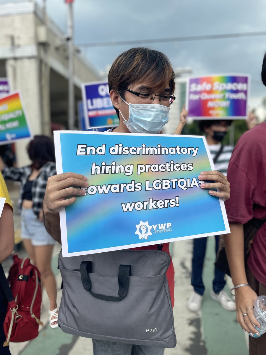 youngworkersph's tweet photo. LGBTQIA+ RIGHTS = WORKERS' RIGHTS! Young  Workers of the Philippines joined Pride March to highlight challenges faced by LGBTQIA+ workers. From workplace discrimination to lack of healthcare, our fight for equality continues! 

#SOGIEEqualityNOW #Pride2023 #PrideMarch #PrideMonth https://t.co/KS7ylK439s