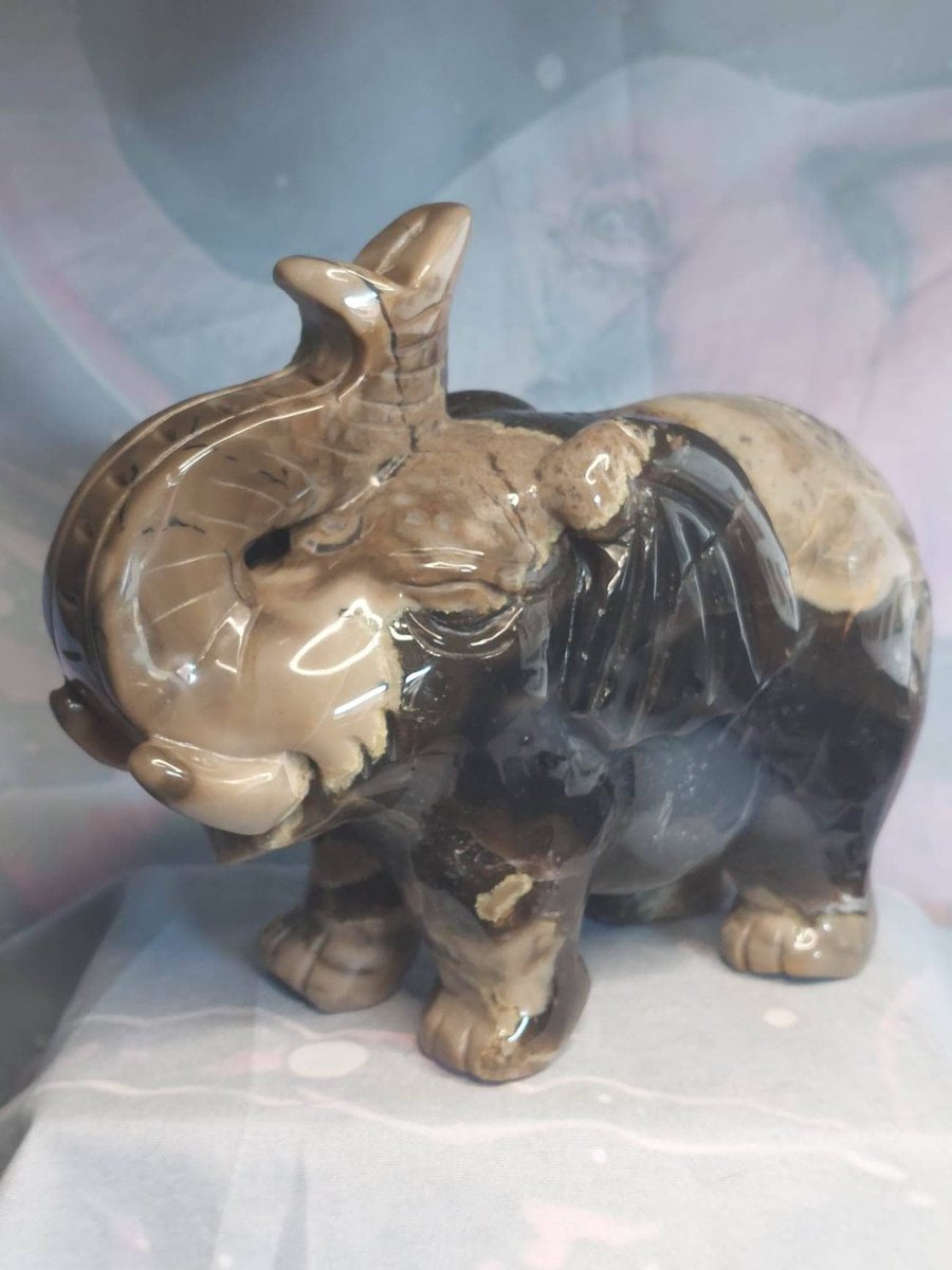 Excited to share the latest addition to my #etsy shop: Huge Volcano Agate Elephant / UV Reactive / Animal Carving etsy.me/3JwAWgu #animalcraving #elephantcarving #uvreactivecrystal #homedecor #goodluck #prosperity #angerissues #anxiety #volcanicagate