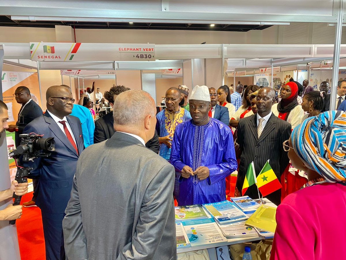 MODIBODIOP's tweet photo. Chers amis nous avons procédé a l'ouverture officielle de nos salons de l'emballage de l'agriculture et de l'alimentation SENFOOD SENAGRO SENPACK  au CICAD en présence de Mr le Ministre de l'agriculture  alimentaire Mr Aly Ngouye Ndiaye et des Ambassadeurs de Turquie d'Italie https://t.co/w0CVQYvGJm