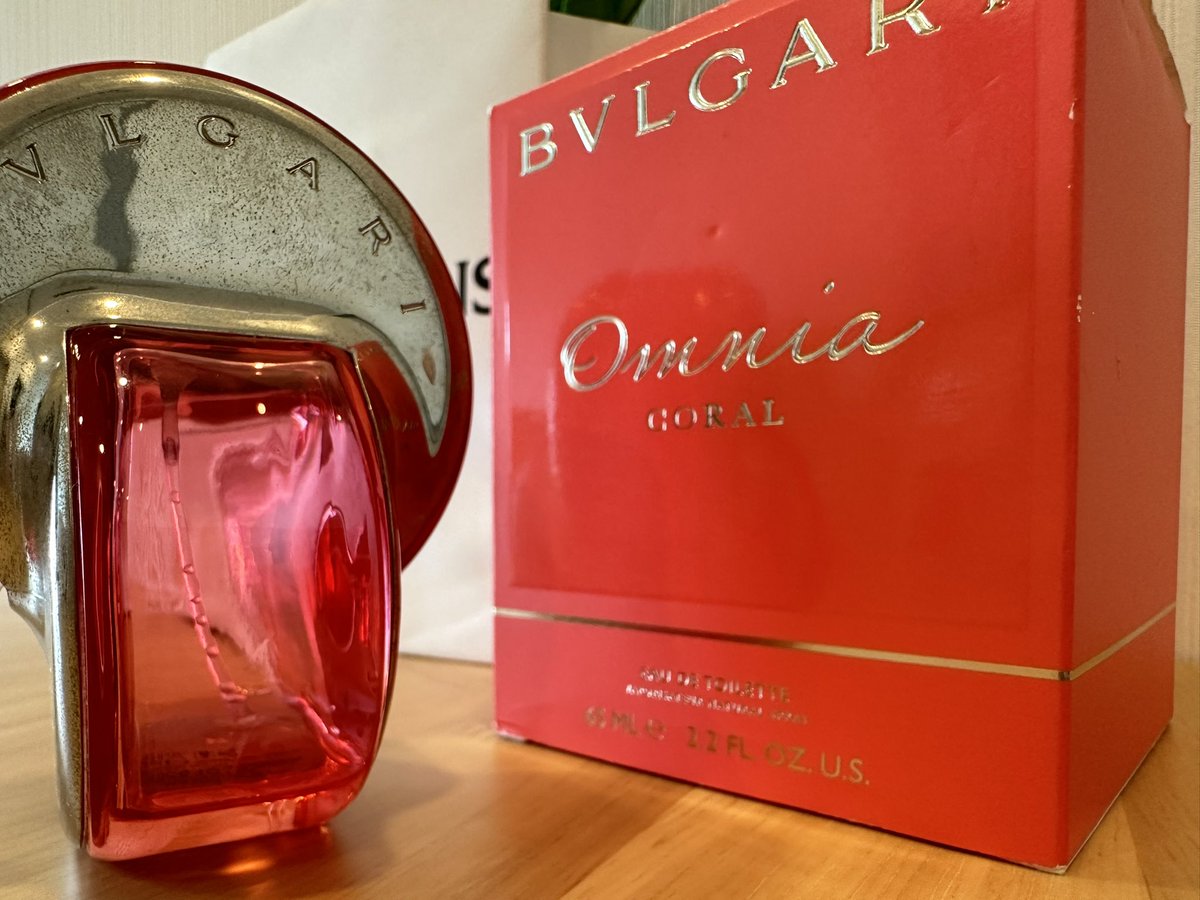 viva2143's tweet photo. Bvlgari Omnia Coral
เหลือ 7 ml. ส่งต่อ 390.-

#ส่งต่อคสอ #ส่งต่อน้ำหอม #น้ำหอมมือสอง #ส่งต่อน้ำหอมแท้ #Perfume #ส่งต่อ #ส่งต่อคสอมือสอง #ส่งต่อเครื่องสำอาง https://t.co/UeUd2XgRPT