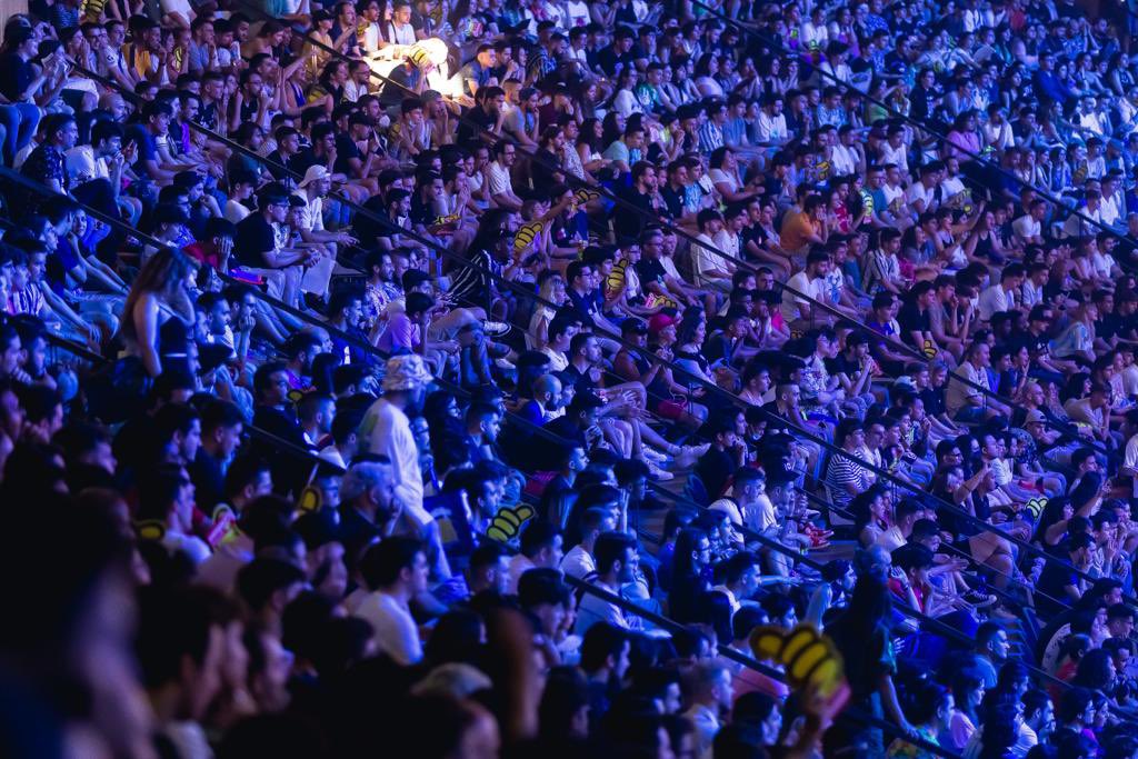 IbaiLlanos's tweet photo. Hoy hace un año fue la velada del año II. 

Un evento inolvidable. El día que hicisteis el récord mundial en la historia de Twitch. 

Quedan 6 días para la tercera edición de la velada. Ya está todo preparado. https://t.co/hTbYonGrWr
