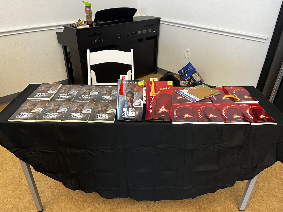 ChalmerWilliams's tweet photo. Thankful to God for the opportunity to have a table at the 17th Annual African American Book Festival.  It was amazing to be in the midst of such amazing authors. My daughter and I had a blast! Thank you to everyone that purchased my book 📚. @kwamealexander @ATXAABookFest https://t.co/yVbxb7BK8N