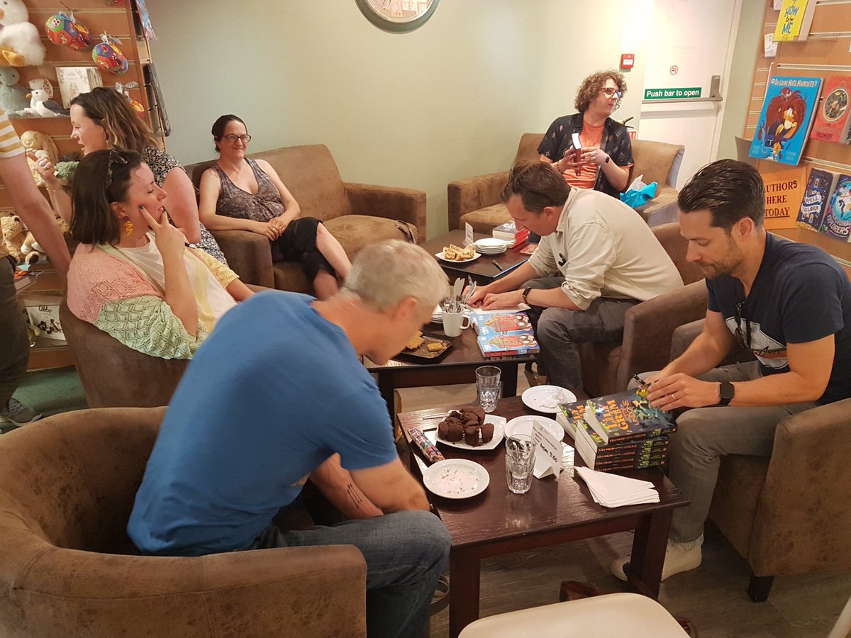 Authors, books, cake, gingerbread, chatter, laughter, children. A perfect ending to #IndieBookshopWeek Thanks to <a href="/drakebookshop/">DRAKE The Bookshop</a> for organising. Loads of Signed Copies of fantastic children's books now in stock. Just ask &amp; we can recommend
<a href="/books/">Books</a>