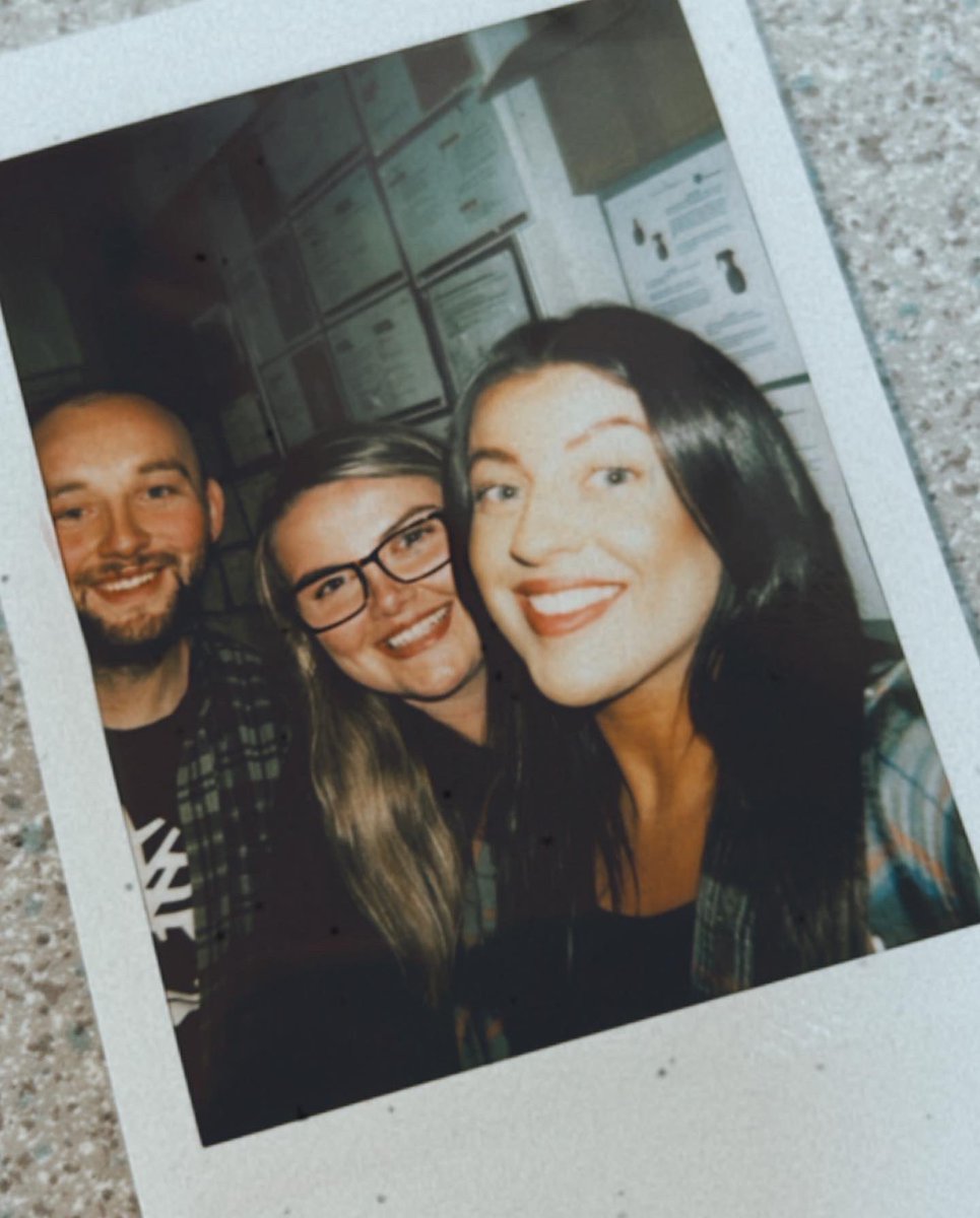 Chels_Lou's tweet photo. 7 years at Timberland, I am the luckiest to have had these beautiful people by my side through the good times and bad. We’re not just friends, we’re a family 🧡 New Job, New adventure but I still have my amazing friends. I love you all! #timberlandgirlforlife https://t.co/E3wEqdjWi1