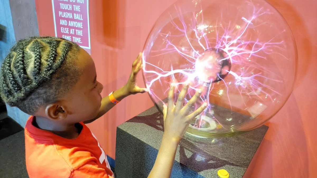 Chagrin Falls Park Community Center tweet media