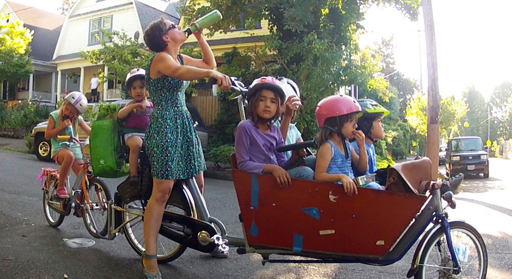 CargoBikeMLG's tweet photo. Para algunas familias si hay Moves/Movea/Renove ...para otras que se busquen la vida. https://t.co/LN0C31SAvb
