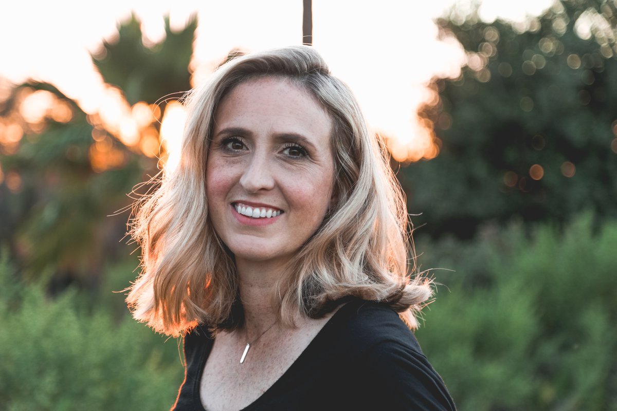 mindingourelder's tweet photo. Former Caregiver Wants to Ease Future Caregiving Stress for Her Kids
https://t.co/cjHMjk077Y
@LEAD_Coalition @drbarryjjacobs @DanielCPotts @AlzAuthors @usagainstalz @JuliaLMayer23
#caregiving #soloagers #POLST #dementia #Alzheimers @egosancares @inforum @aplaceformom https://t.co/LozP5Ivkhy