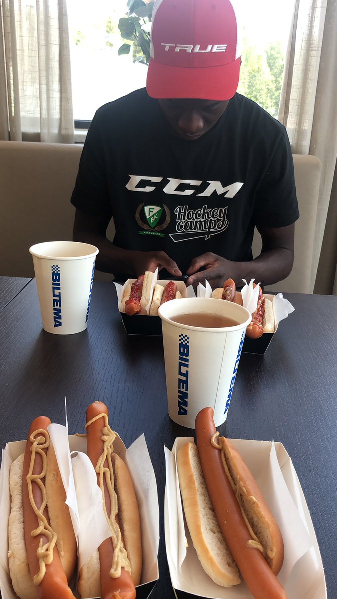 sjolander4's tweet photo. Incheckad på Höginkomsttagarnas näste https://t.co/7OevgogGKf