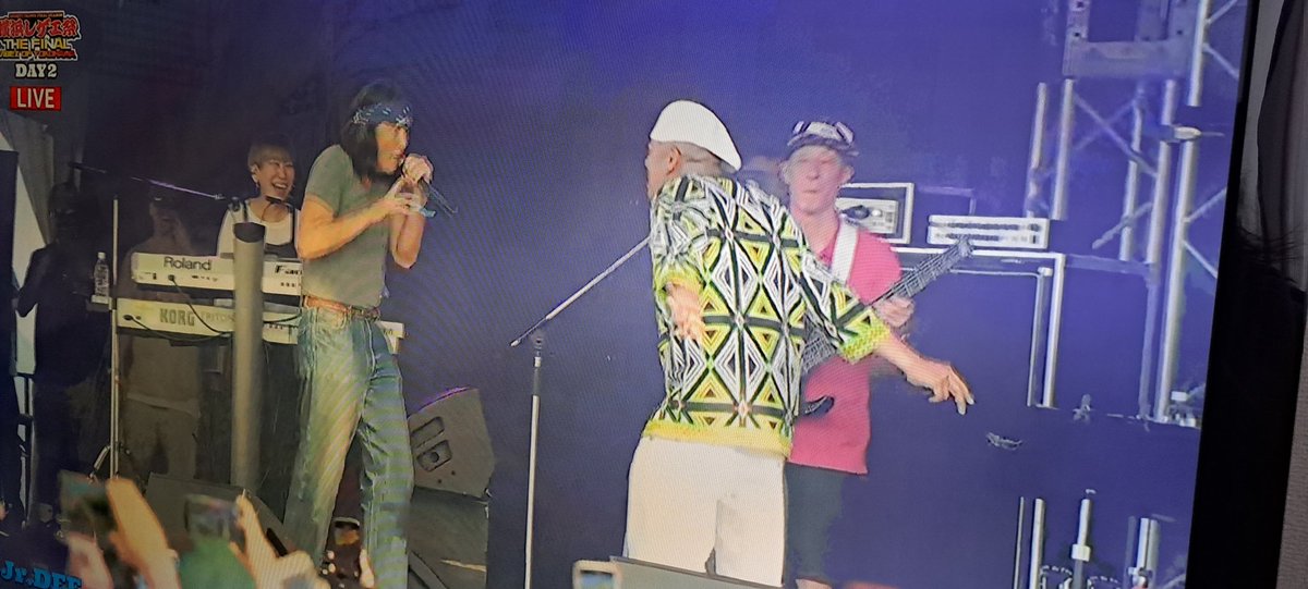 hano_mama's tweet photo. やっぱり😍😍😍
DEEと一緒に🥰
大好きなコラボ✨✨✨
#横浜レゲエ祭
#JrDEE
#HMAN https://t.co/OduZNzw0aY