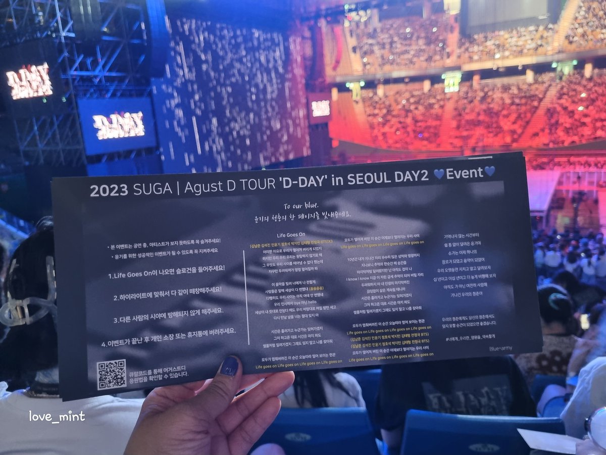 love95_mint's tweet photo. 💜💜💜 

#D_DAY_TOUR_SEOUL #AGUSTD https://t.co/7S4Vc1zayN
