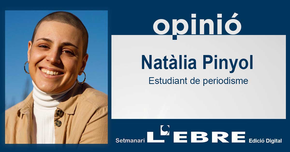 SetmanariEbre's tweet photo. ▶ LA NOTÍCIA: Em vaig trobar a Toni Cruanyes i li vaig dir “Te miro cada nit!”
@natpinyol @Toni_Cruanyes

https://t.co/ot6V9Npy2d https://t.co/FffCI7uoD7