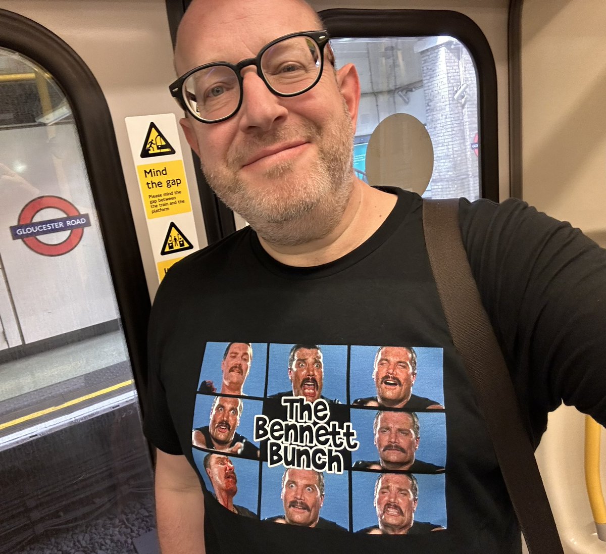 MarshallJulius's tweet photo. Beyond excited to be interviewing my screenwriting hero, Mr Steven E. de Souza, at the #LondonActionFestival’s Going Commando event this morning. I even designed a special tee for the event - Let off some steam, Bennett! https://t.co/2p0OUvoSWV