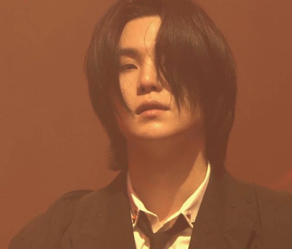 1992Earthh's tweet photo. เหี้ยเอ้ยยยยยยย โคตรหล่ออะ https://t.co/kHhYLfCp3z