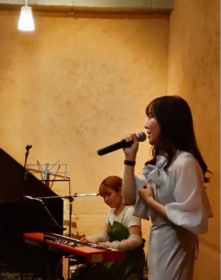 Rinka07070's tweet photo. 金曜日に出演したショーケース、楽しかったな〜✨
来てくれた方々ありがとうございました🫶

まだまだここから、成長してみせます！！

#シンガー
#ライブ
#LIVE https://t.co/nll58LnsD2