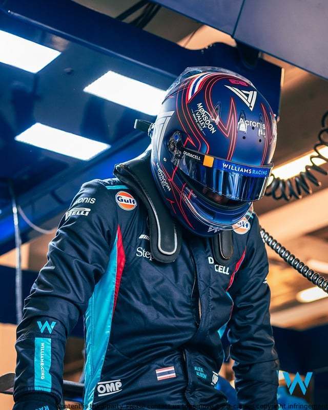 Williams F1 Team completed their first lap of the 2017 season!