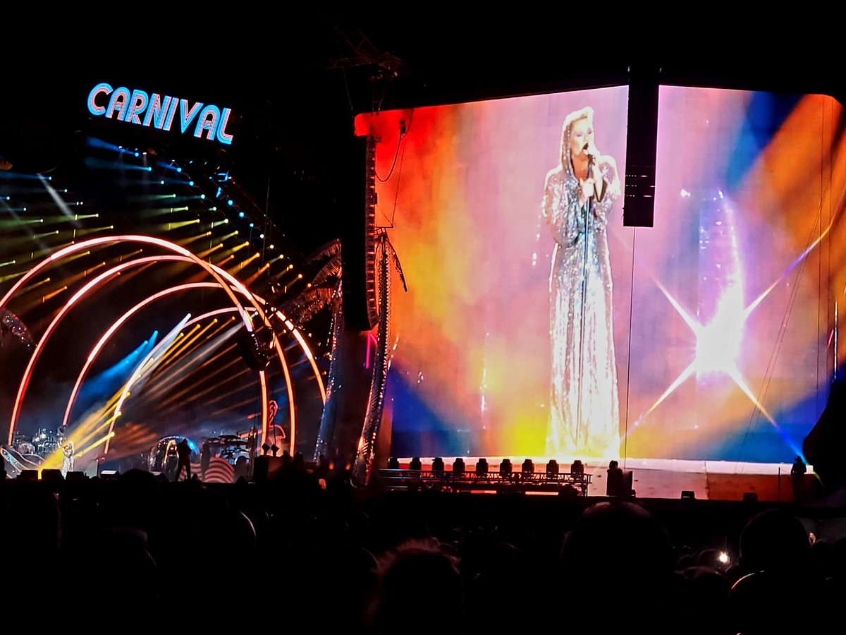 adistevens36's tweet photo. @Pink https://t.co/3p8eW8WKkP