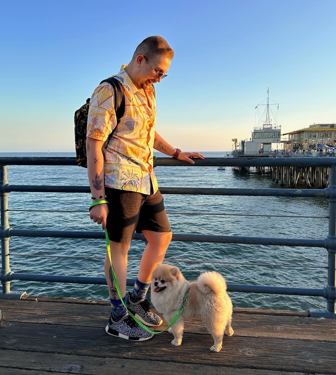 دائماً خليك بطاقة السؤال الصح ✨

ماهو الحدث السعيد الذي ينتظرني هذا اليوم وكل يوم ؟! 

كل مايمنع ذلك ننسفه ونلغيه من مكان نشأته وتكوينه R.R

فقط اكتب نعم واستقبل 💜🫶

واكيد اللحظات الحلوة ويه حبيبي اوسكار 🐶
#LosAngeles #SantaMonica #California