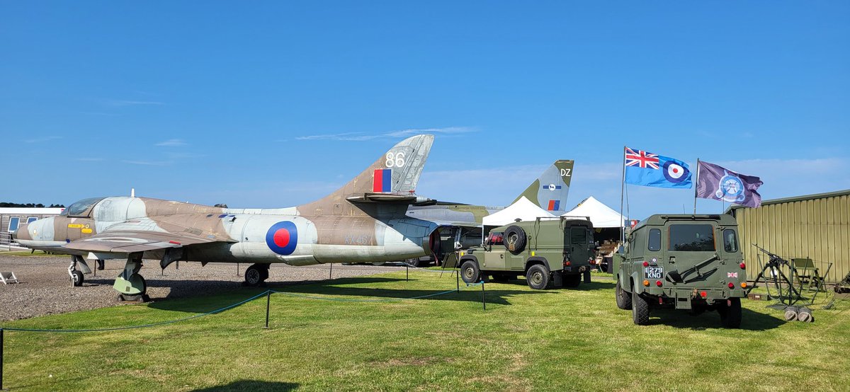 john_bartrop's tweet photo. Day 2 @NewarkAirMus #Cockpitfest23 and its all ready 24 degrees. 😓😎 https://t.co/qceTXylwyh