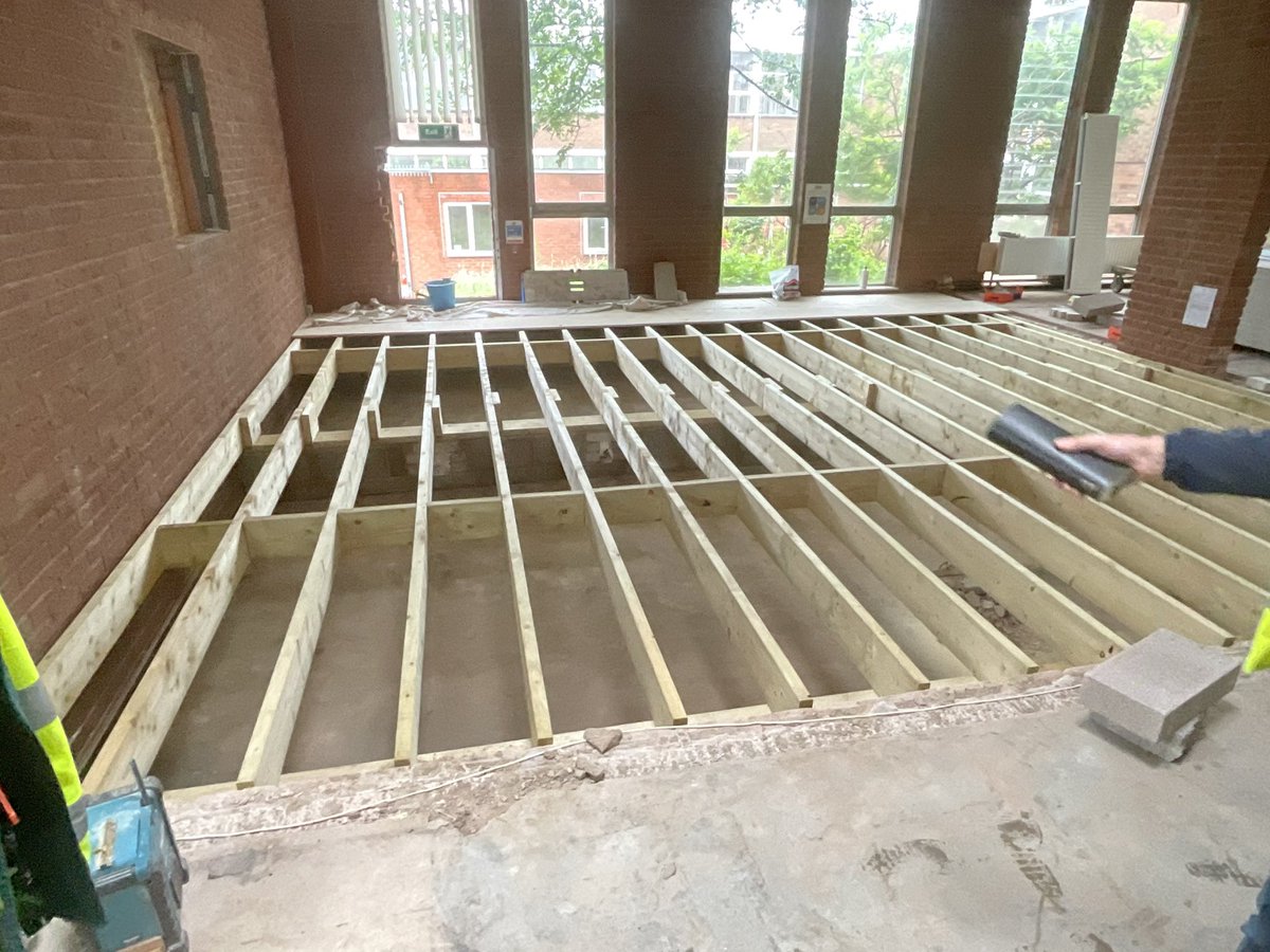 Oakwood School tweet media