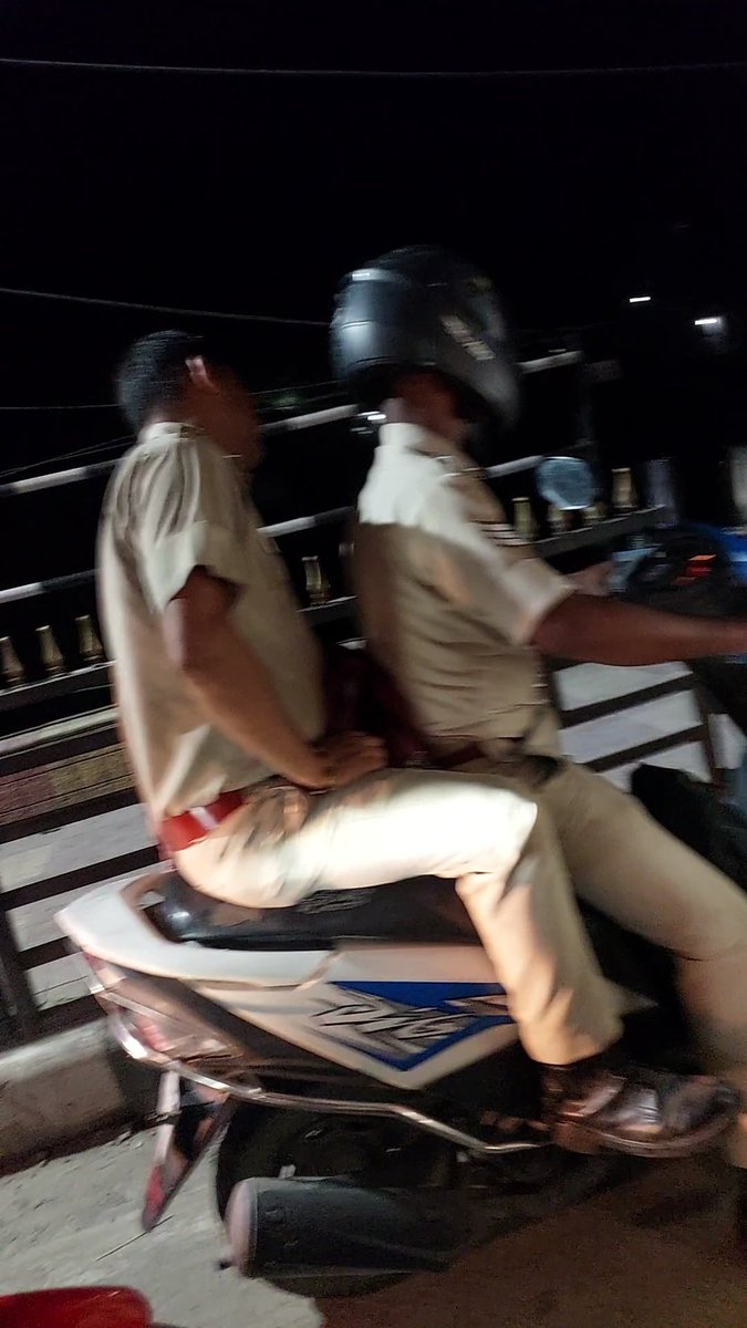 tiwarishridutt's tweet photo. AS25J9224
I'm sure that rule is exclusively for law-abiding citizens because clearly police officers are exempt from any such safety regulations, right? I mean, who needs helmets when you're enforcing the law and setting an example for others? brilliant!
@assampolice @GuwahatiPol https://t.co/KsNKfMShLX