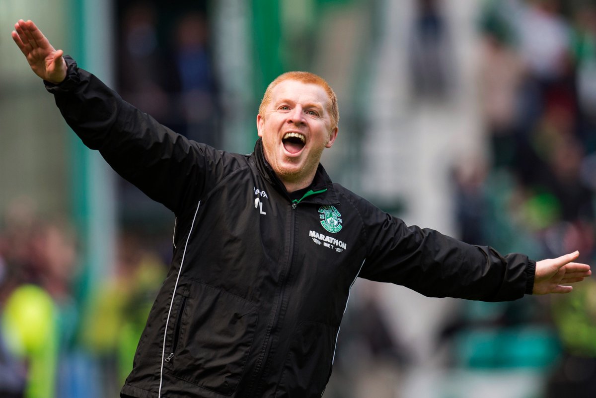 Wishing former Hibs manager Neil Lennon a happy birthday! 🙌