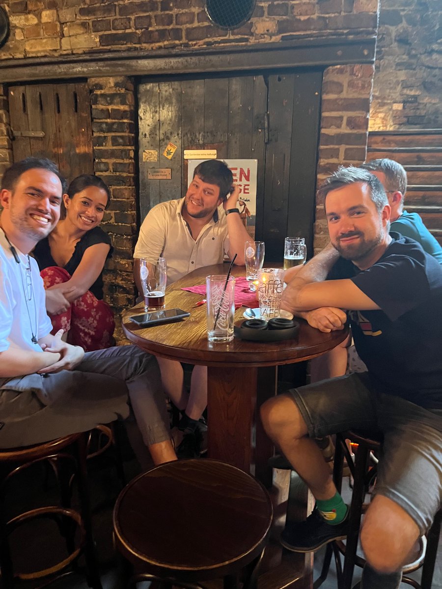 Andrea Sinz tweet media