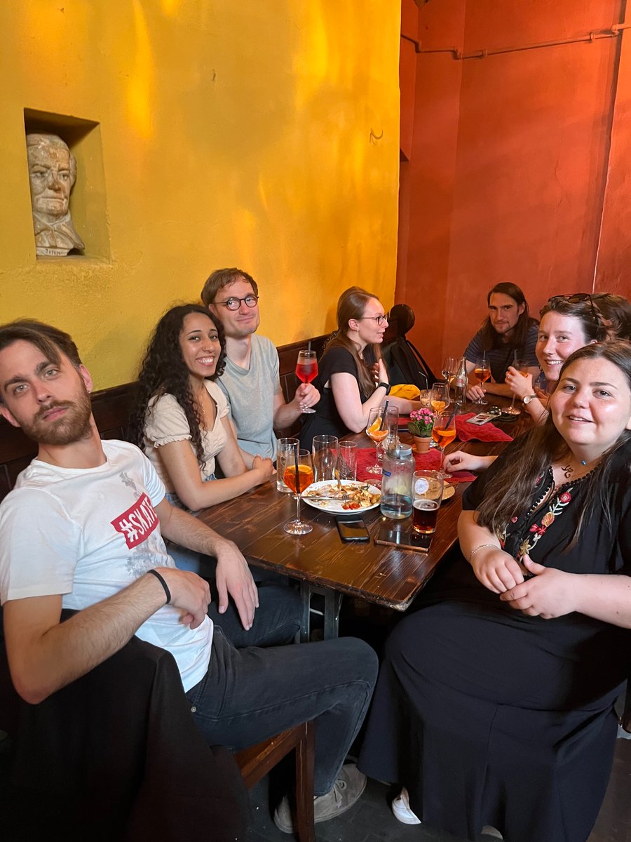 Andrea Sinz tweet media