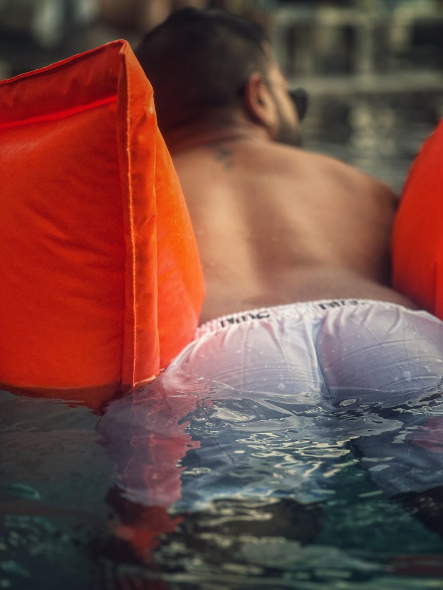 Pool time ! 

#bubblebutt #gayboy #gaypool #Thailand #phuket #gaybutt