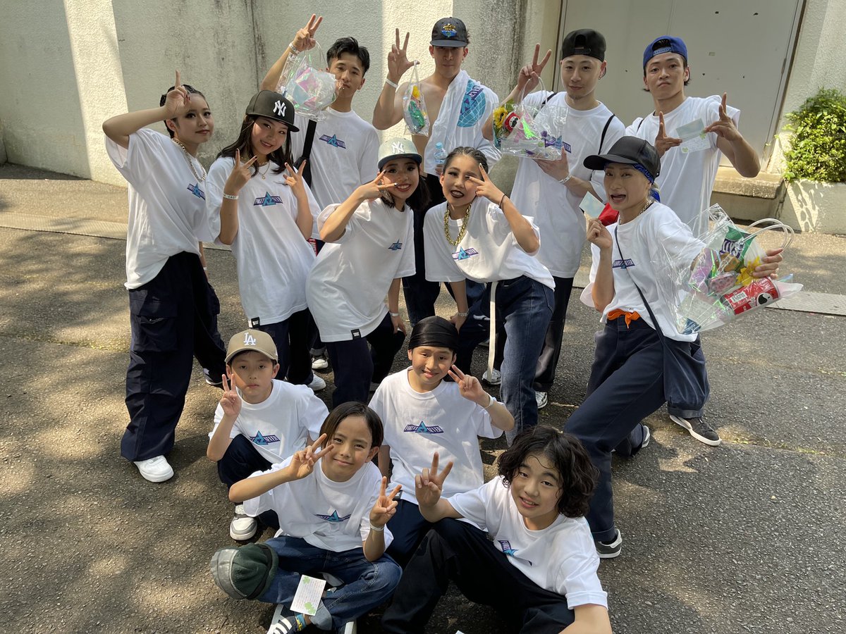 FlagPoint's tweet image. MOVEMENT PARK 2023
YURIEナンバーにてフラポ発表会として出演させていただきました〜！！
無事大成功&amp;amp;大盛り上がりでした！！🥳
ありがとうございました❤️‍🔥❤️‍🔥❤️‍🔥
#yurieナンバー #発表会