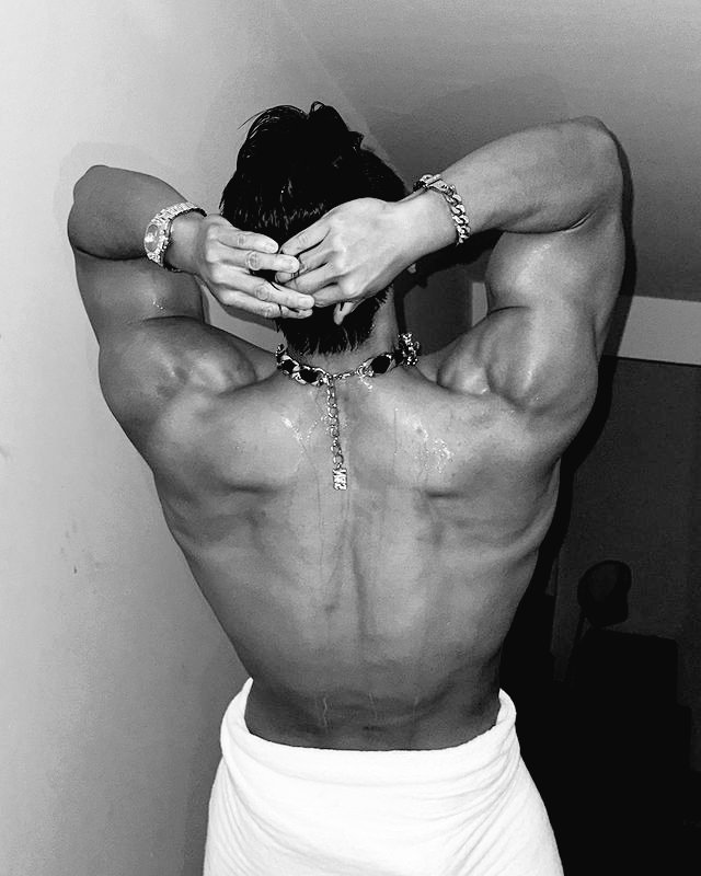 JBeng_'s tweet photo. ⠀⠀⠀⠀⠀⠀ ⠀⠀⠀⠀⠀⠀⠀⠀
⠀⠀⠀⠀⠀⠀⠀⠀ ⠀⠀⠀⠀⠀⠀⠀⠀
                      — 𝐎𝗇𝗅𝗒𝖿𝖺𝗇𝗌: 𝗉𝗈𝗌𝗍.
                          ↳ @JBeng_  

#ss  
                    ≡     ⌕       ⊞      ♡      ○ https://t.co/iuehQ7amRU