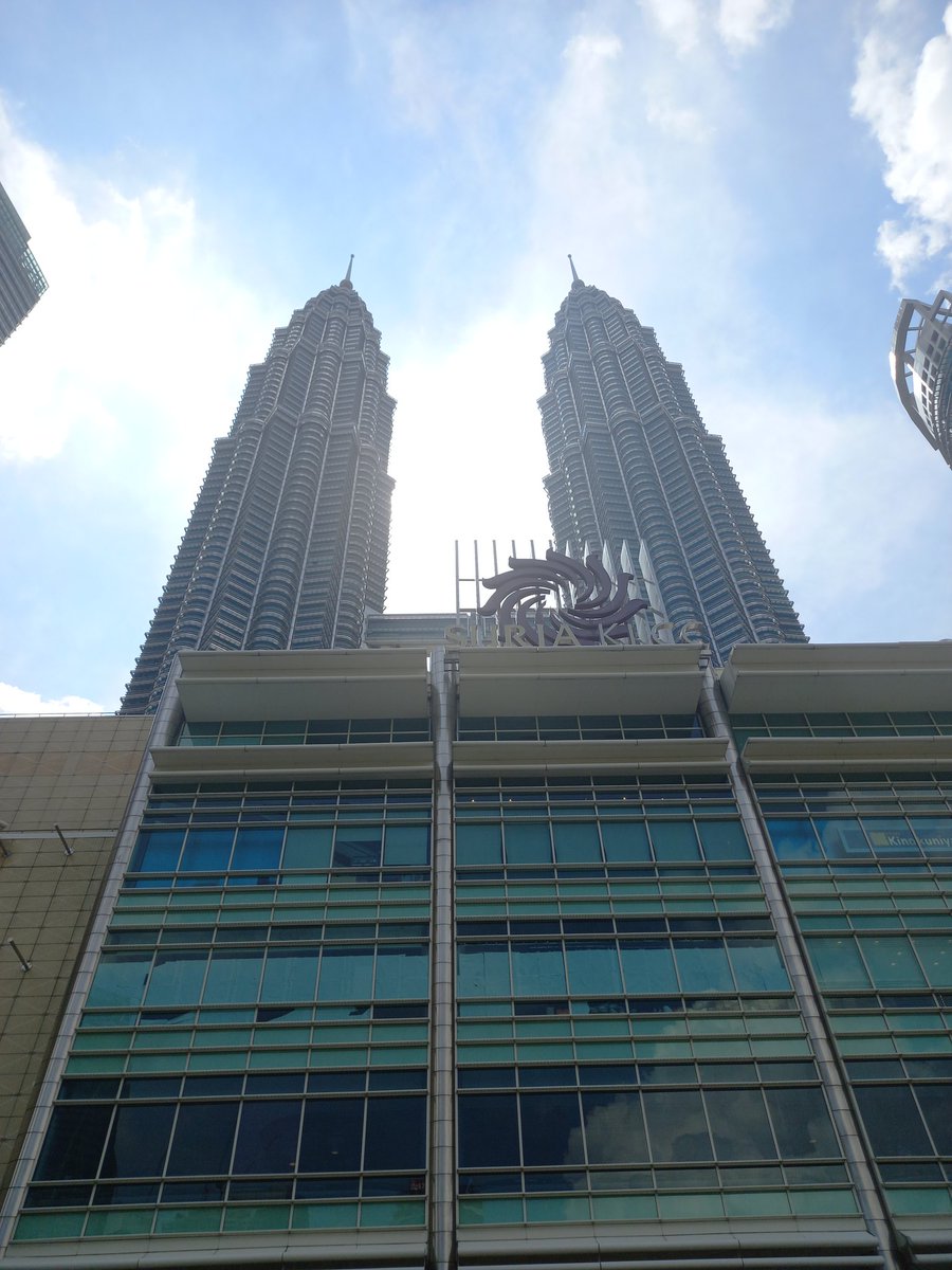 bevng1971's tweet image. After donkey years, ive come to #klcc and took sum shots #petronastwintowers  #klcity