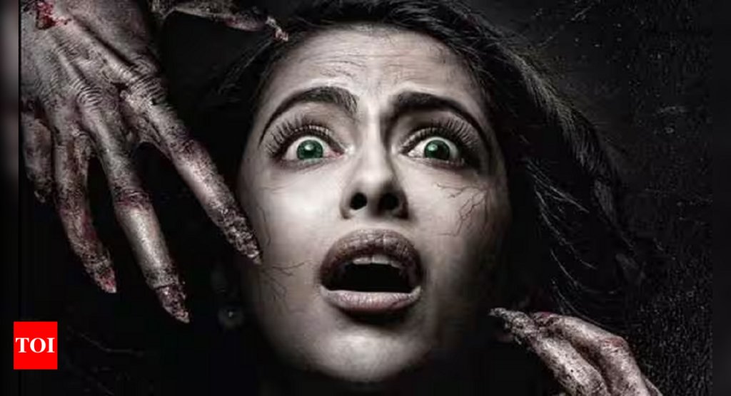 #1920HorrorsoftheHeart box office collection: #KrishnaBhatt's directorial debut witnesses 20 percent growth on Day 2

bit.ly/3NJDt9Q