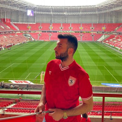ademakyurekk's tweet photo. #YeniProfilResmi https://t.co/DzLQ0SuMqe