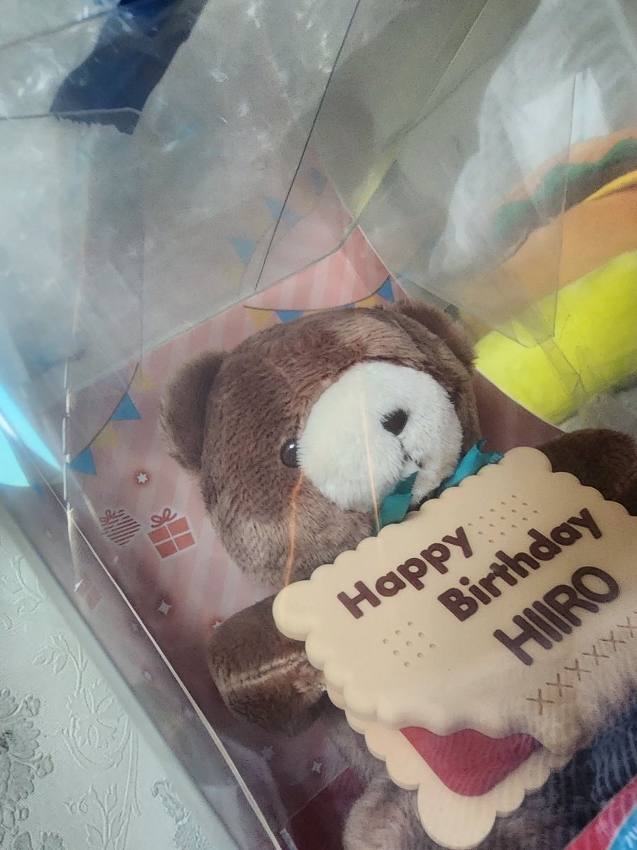 kiy_00oo's tweet photo. 샀어 https://t.co/kQEL4wBthP