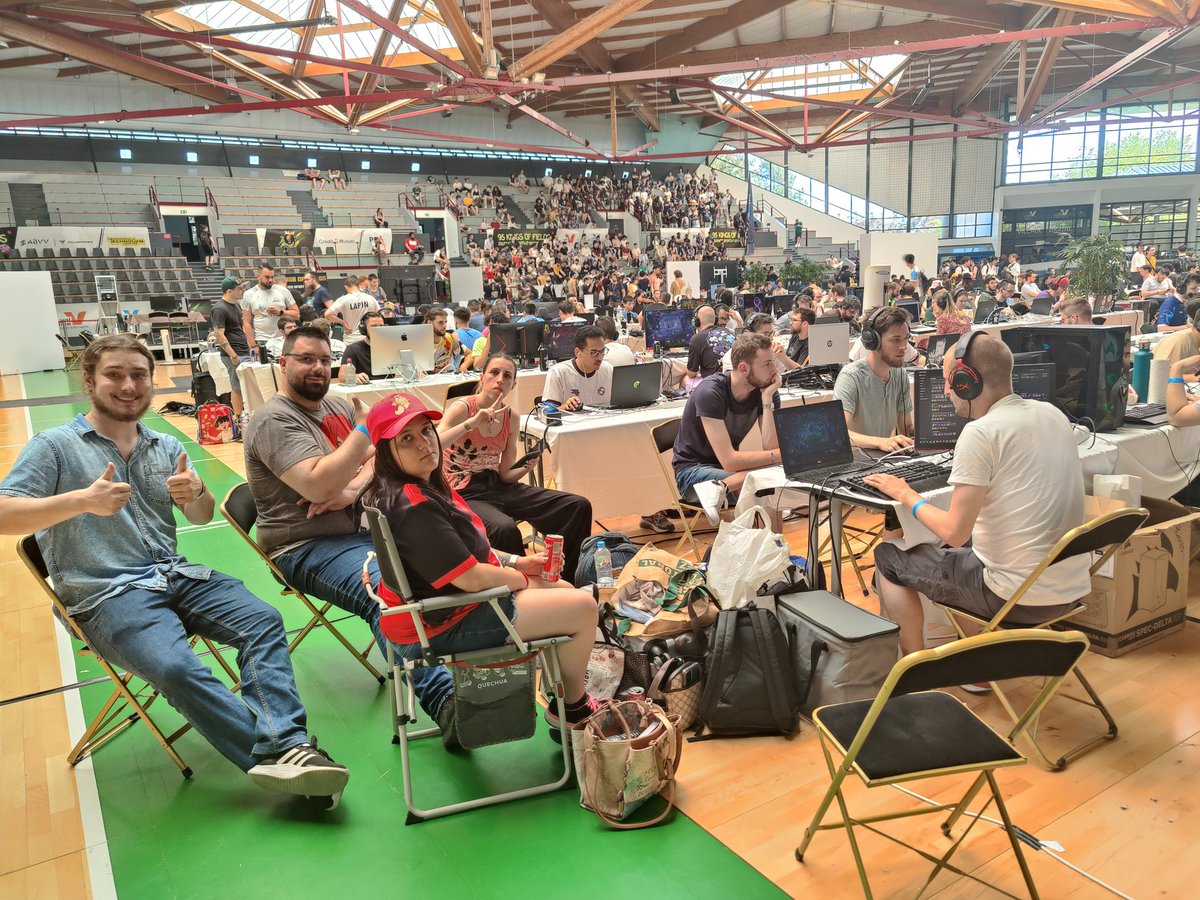 Journée numéro 2 de compétition. <a href="/PTMEK_GAMING/">PTMEK</a> et <a href="/TFT_Zero/">Zerø</a> sont qualifié ! Maintenant 6 round pour donner le classement final  !