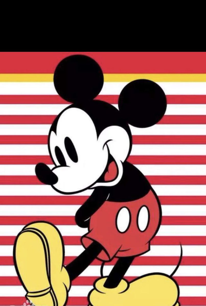 MickeyMouse4341's tweet photo. @Disney Which version of Mickey Mouse do you think looks better https://t.co/6OTueQ5O7s