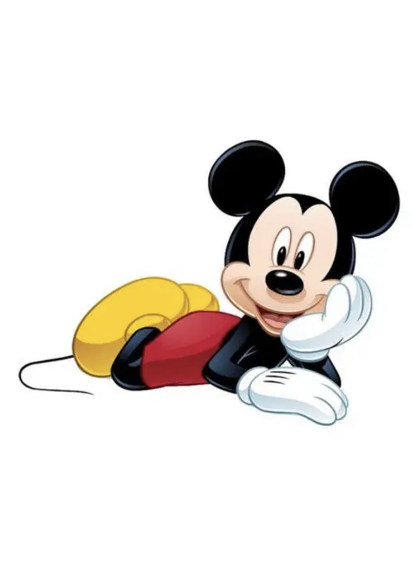 MickeyMouse4341's tweet photo. @Disney Which version of Mickey Mouse do you think looks better https://t.co/6OTueQ5O7s