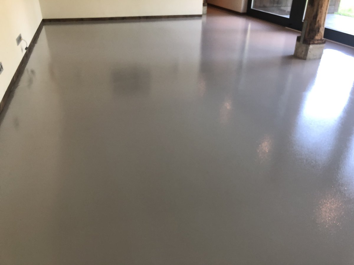 Floortender tweet media