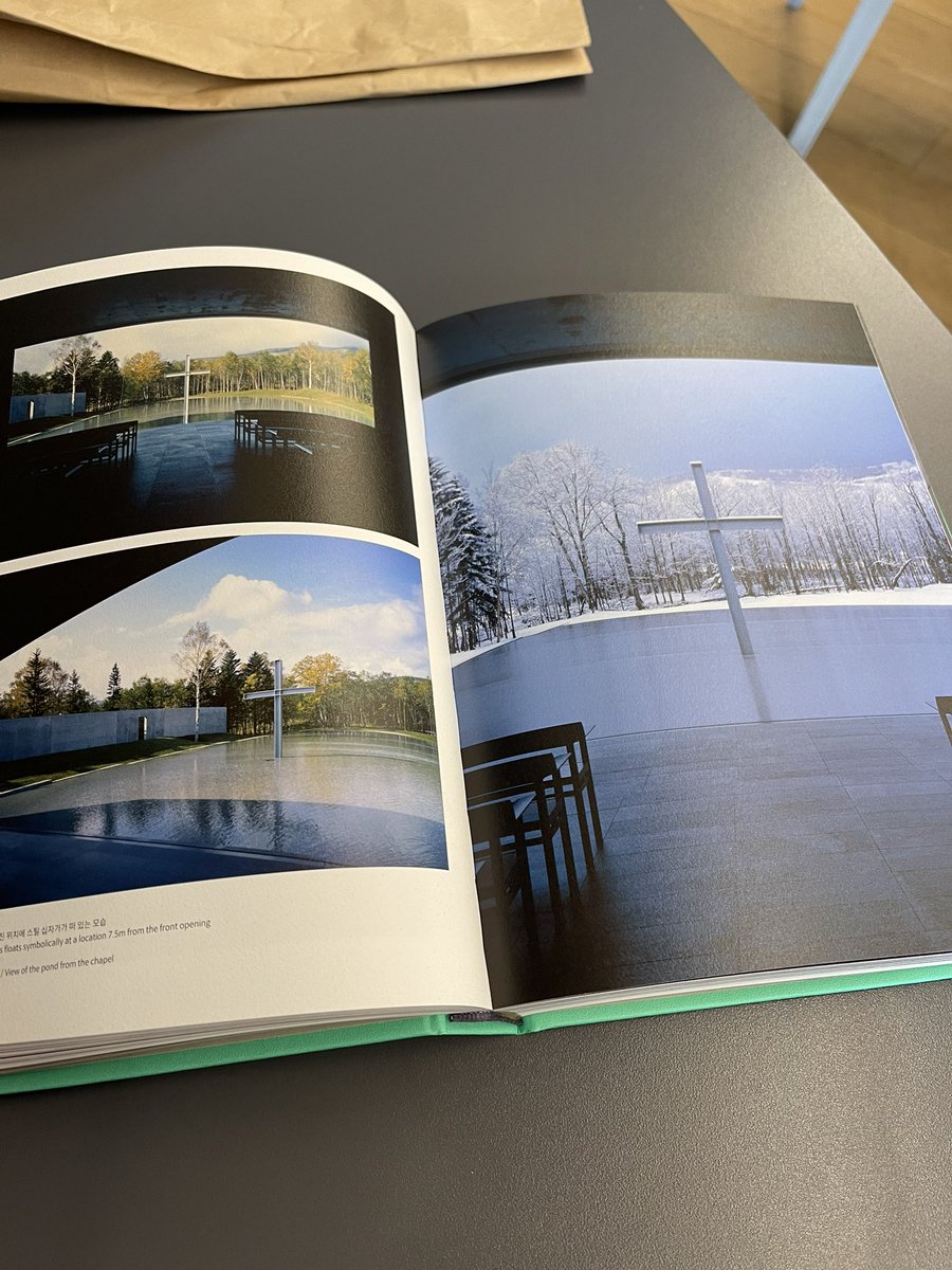 keepkeepon's tweet image. 너무 티없이 깔끔한 스타일이 좀 부자연스러워서 이게 진짜 자연이랑 어울리는건가 싶지만 이 붓다의 언덕은 실제로 보고싶다. 특히 이 라벤더가 폈을 때 ㅎㅎ