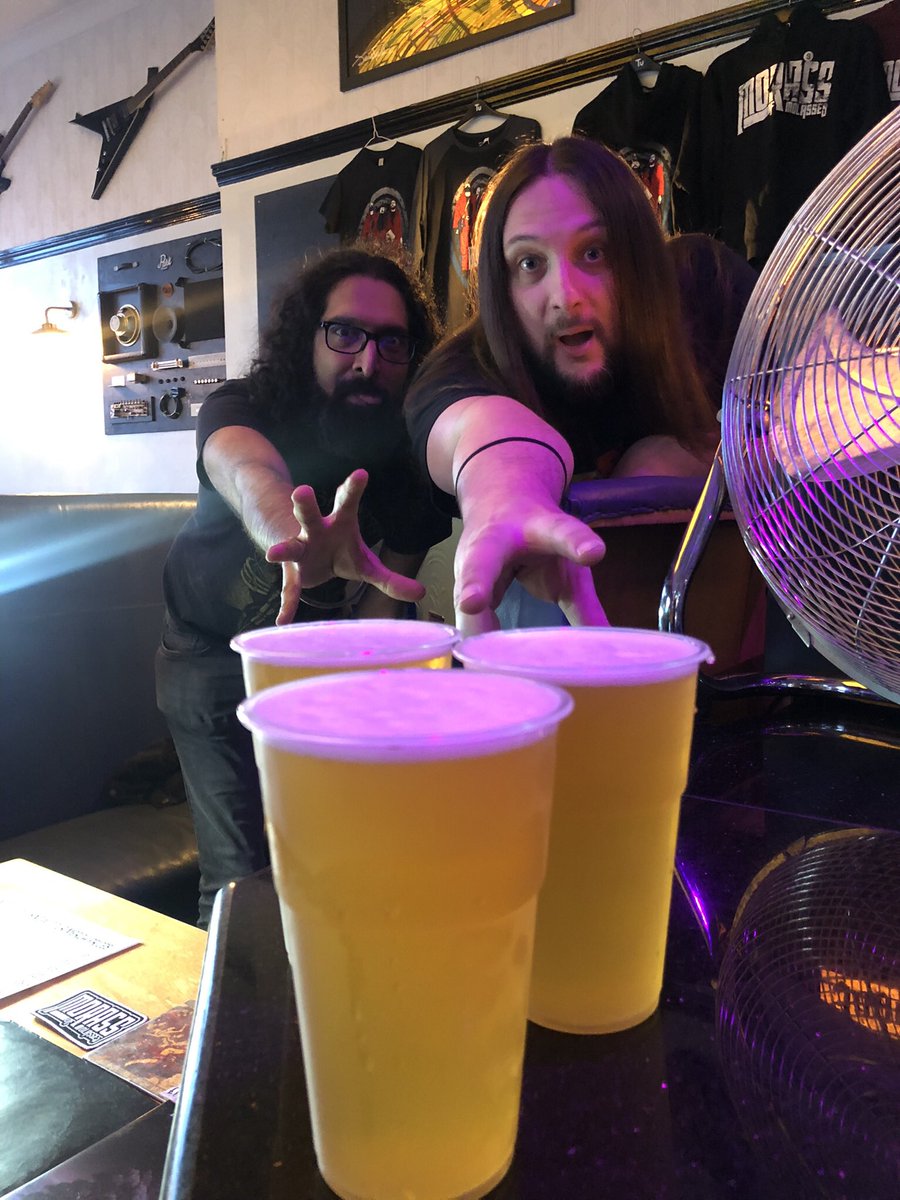 We need help! (Not with beer though)
Our Autumn Tour is almost fully booked we just need one last show on the way up to Glasgow on Thursday 26th October. Where would you like to see us play? Know any venue we haven’t been to yet? Suggestions in the comments ❤️#tour #ripplemusic