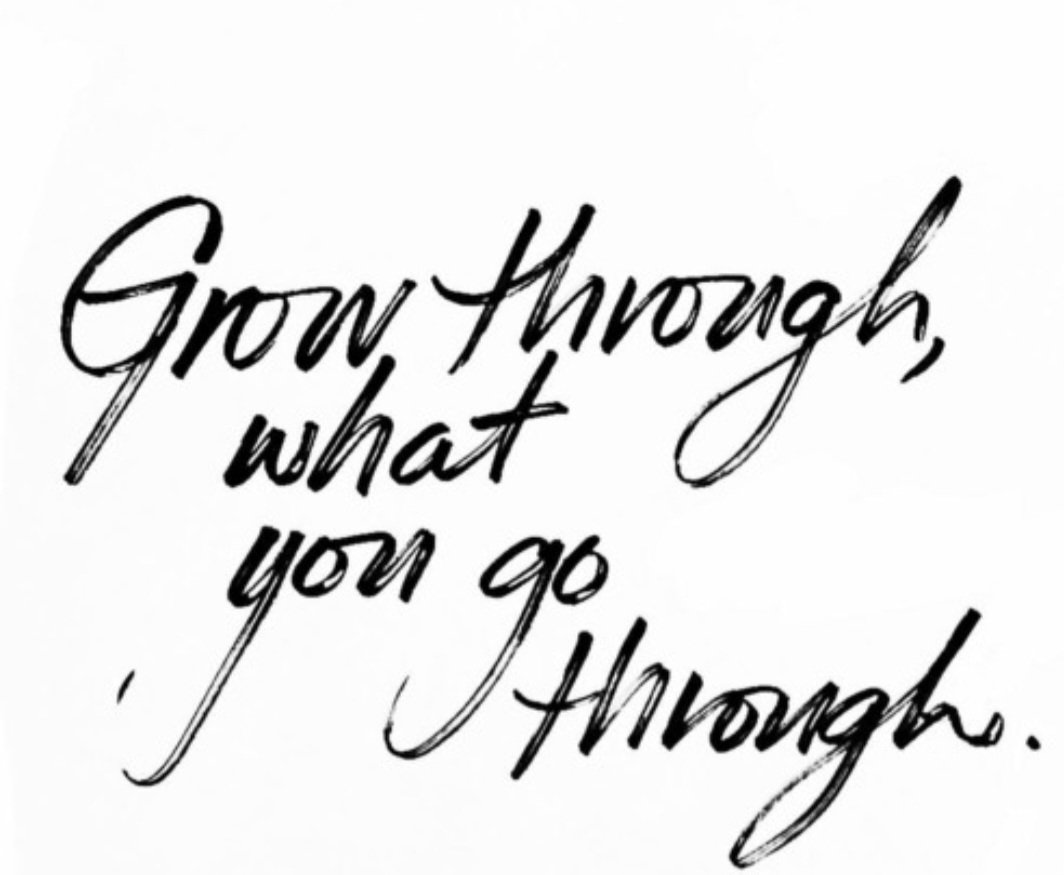 TheAutHERdrsims's tweet photo. Happy Sunday! It's going to be a GREAT day! Choose to GROW through what you GO through! Learn the lesson! You are an overcomer!!
#simsperations 
#drsimsspeaks https://t.co/Hb8BLebEj1