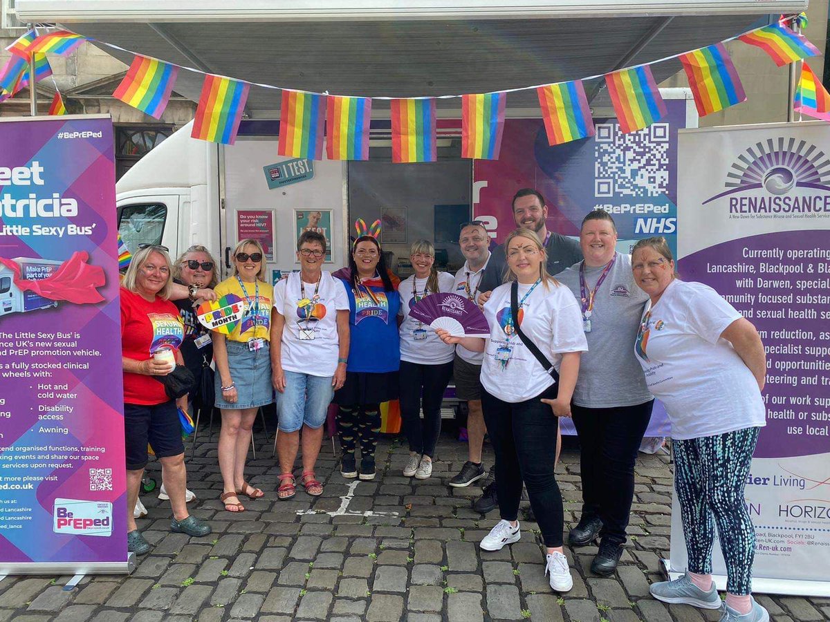 The North Sexual Health Team are at Lancaster Pride today 🌈🏳️‍🌈☀️ come and say Hello and meet the team 😊<a href="/BlackpoolHosp/">NHS Blackpool Teaching Hospitals 💙🌈</a> <a href="/BePreped_Lancs/">Be PrEPed Lancs</a> <a href="/LancasterPride/">Lancaster Pride uk</a> 🙏😊🌈