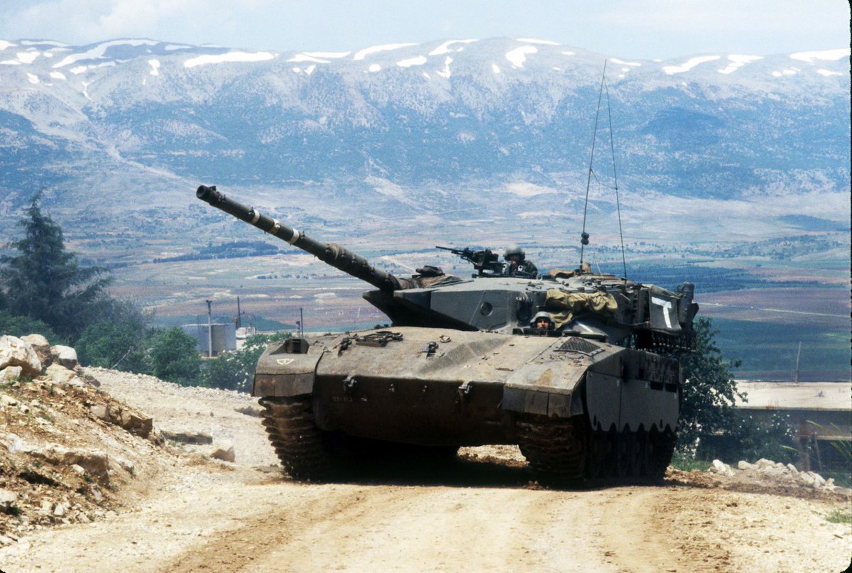 1983 - Merkava Mark 1 tanks from the 75th Battalion, 7th Brigade, near Joub Jannine, Lebanon.

(Credit: Dan HaDani Archive, NLI)