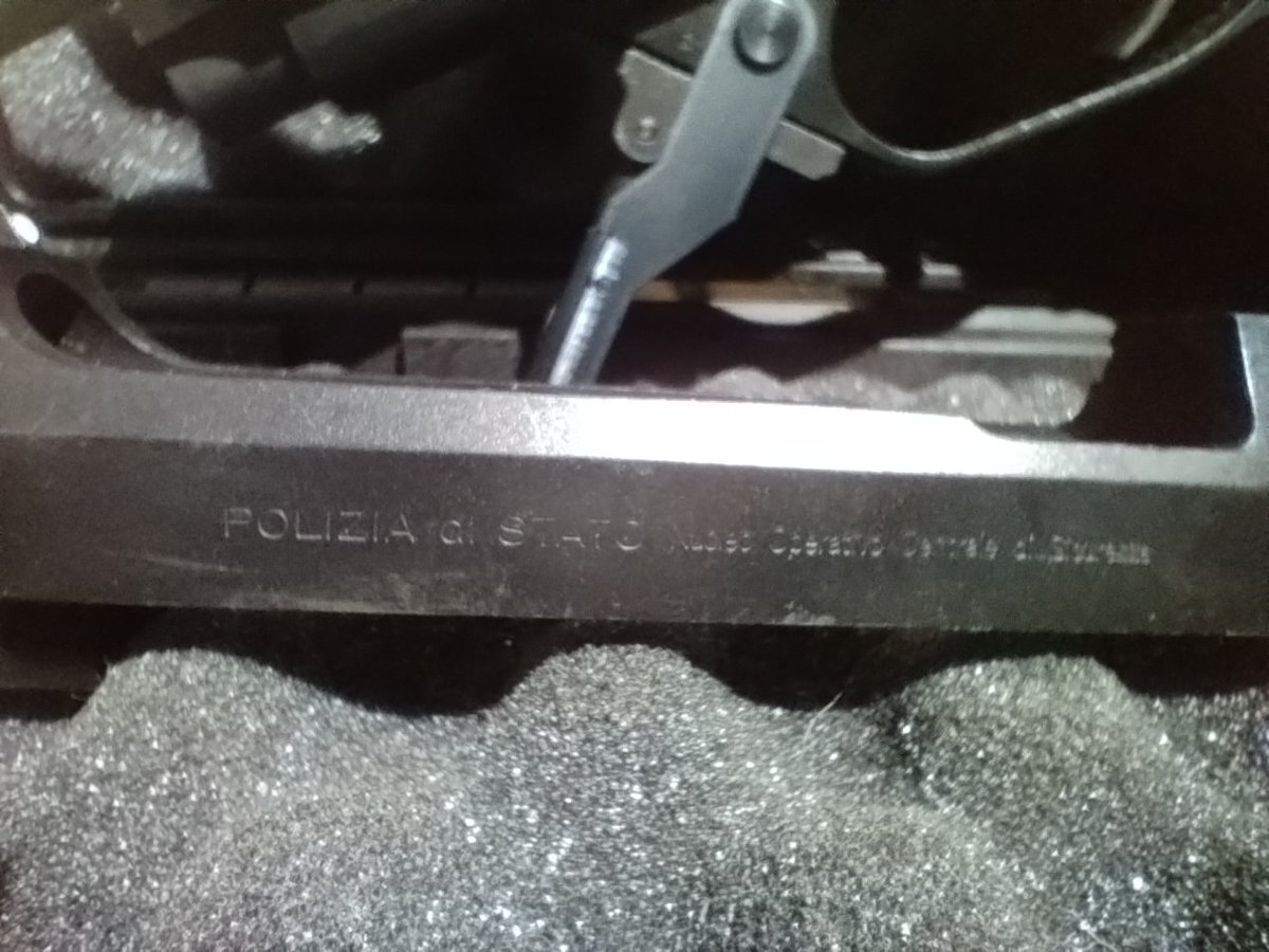 mkb42hmkb42w's tweet image. 古いシステム7の93R…
スライドの刻印が残念…なので現行のHWスライドに換えました！
動きが微妙に…
#KSC #93R #エアガン